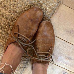 Frye leather lace flats